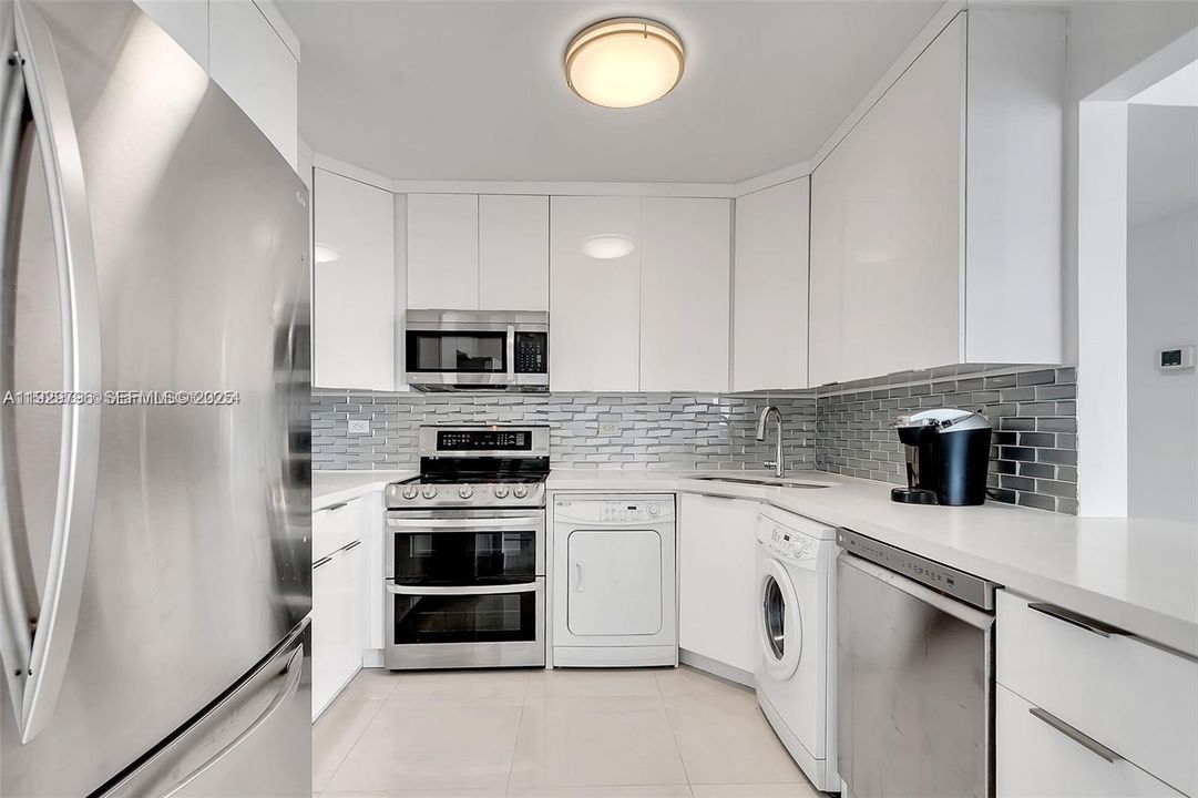 En Venta: $625,000 (2 camas, 2 baños, 1460 Pies cuadrados)