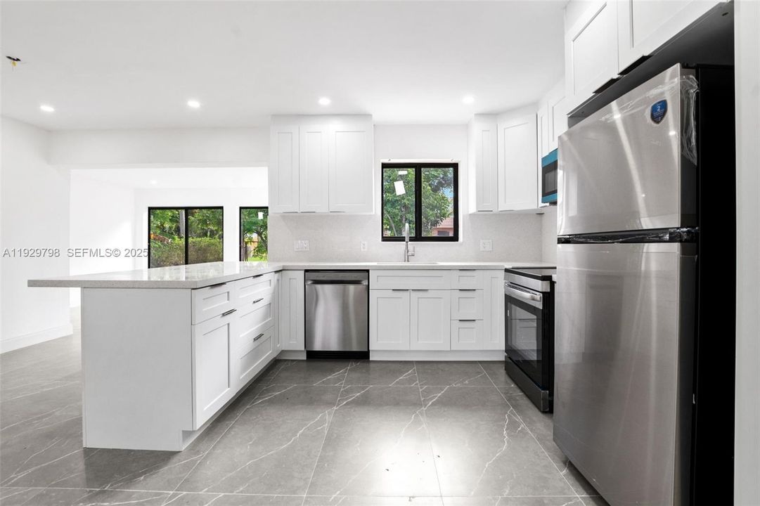 На продажу: $495,000 (3 спален, 2 ванн, 0 Квадратных фут)