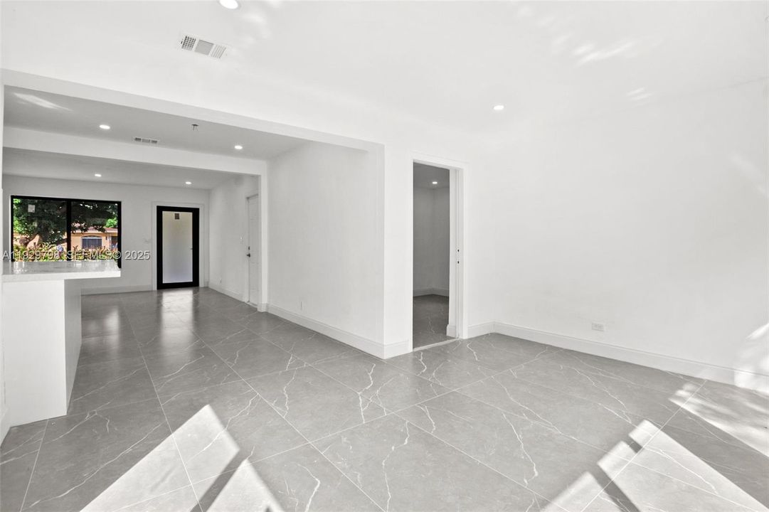 На продажу: $495,000 (3 спален, 2 ванн, 0 Квадратных фут)