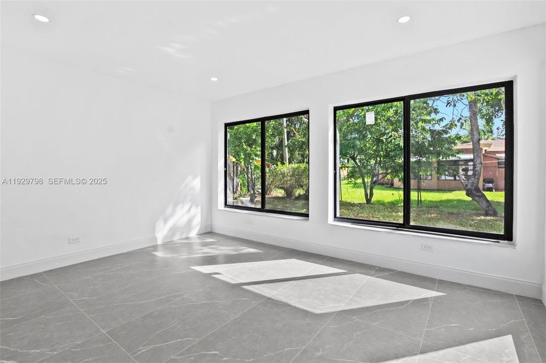 На продажу: $495,000 (3 спален, 2 ванн, 0 Квадратных фут)