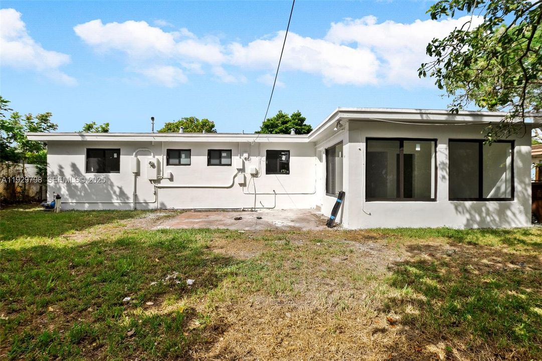 На продажу: $495,000 (3 спален, 2 ванн, 0 Квадратных фут)