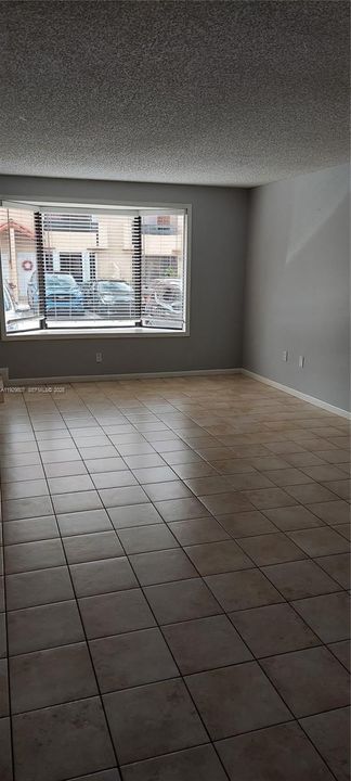 living/ dinning room