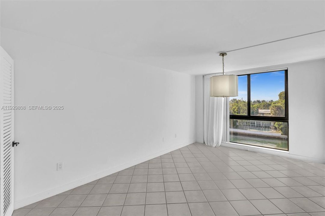 В аренду: $3,300 (2 спален, 2 ванн, 1050 Квадратных фут)