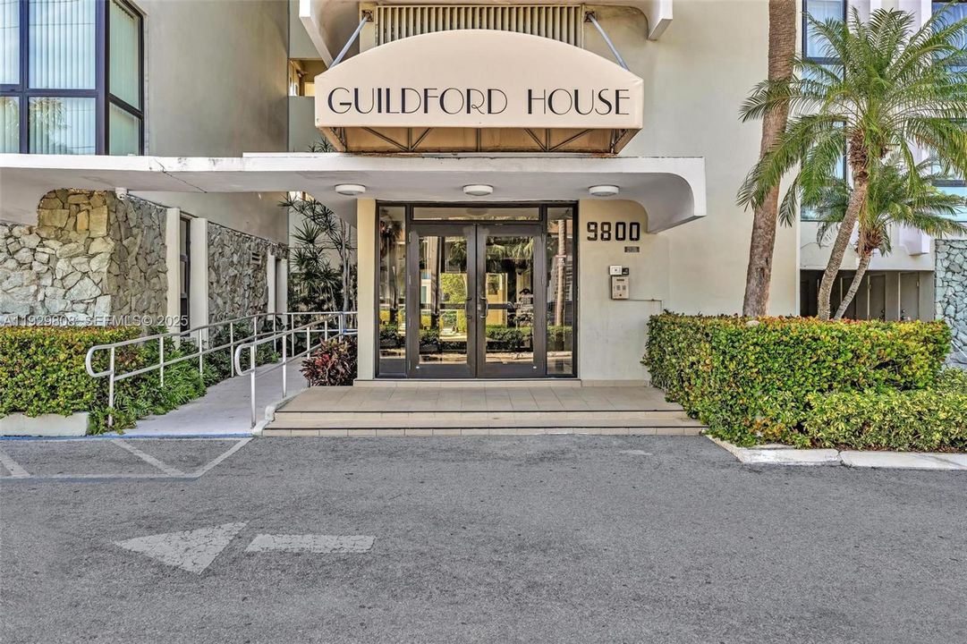 В аренду: $3,300 (2 спален, 2 ванн, 1050 Квадратных фут)