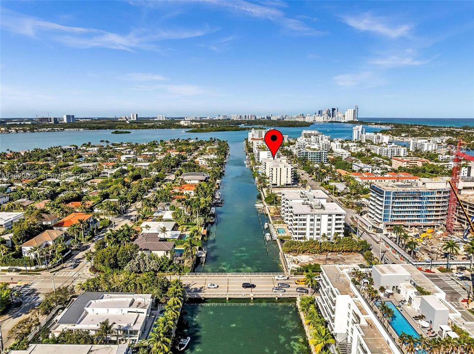 В аренду: $3,300 (2 спален, 2 ванн, 1050 Квадратных фут)