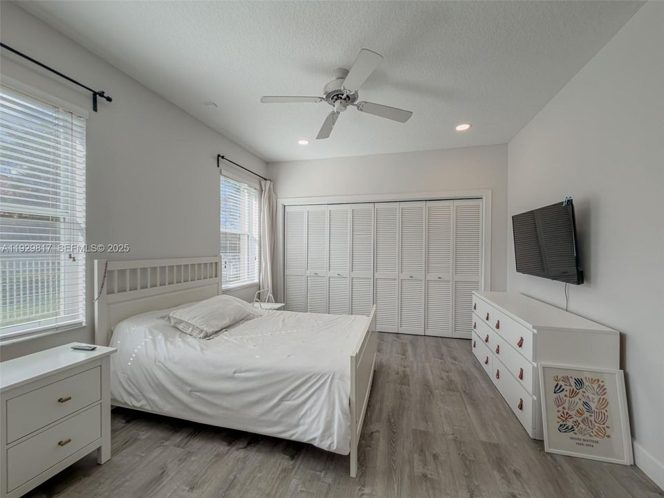 For Sale: $2,700,000 (7 beds, 6 baths, 4787 Square Feet)