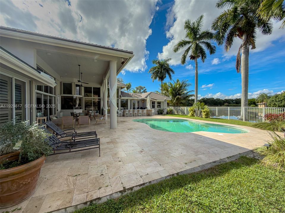 For Sale: $2,700,000 (7 beds, 6 baths, 4787 Square Feet)