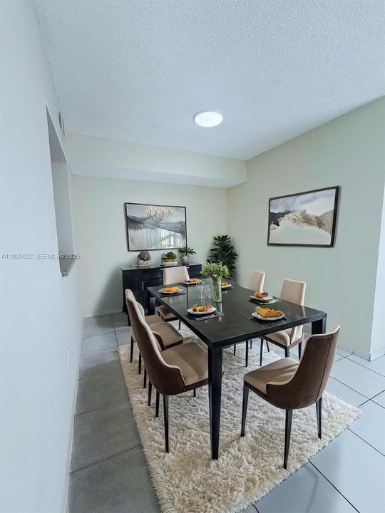 В аренду: $2,400 (2 спален, 2 ванн, 910 Квадратных фут)