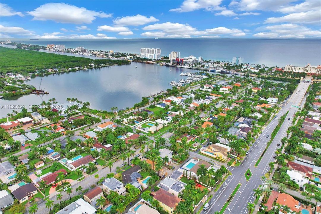 For Sale: $1,300,000 (4 beds, 3 baths, 2529 Square Feet)