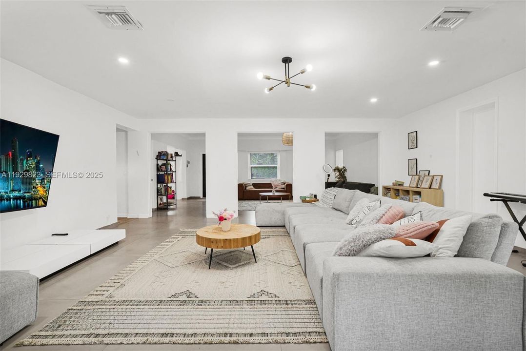 For Sale: $1,300,000 (4 beds, 3 baths, 2529 Square Feet)