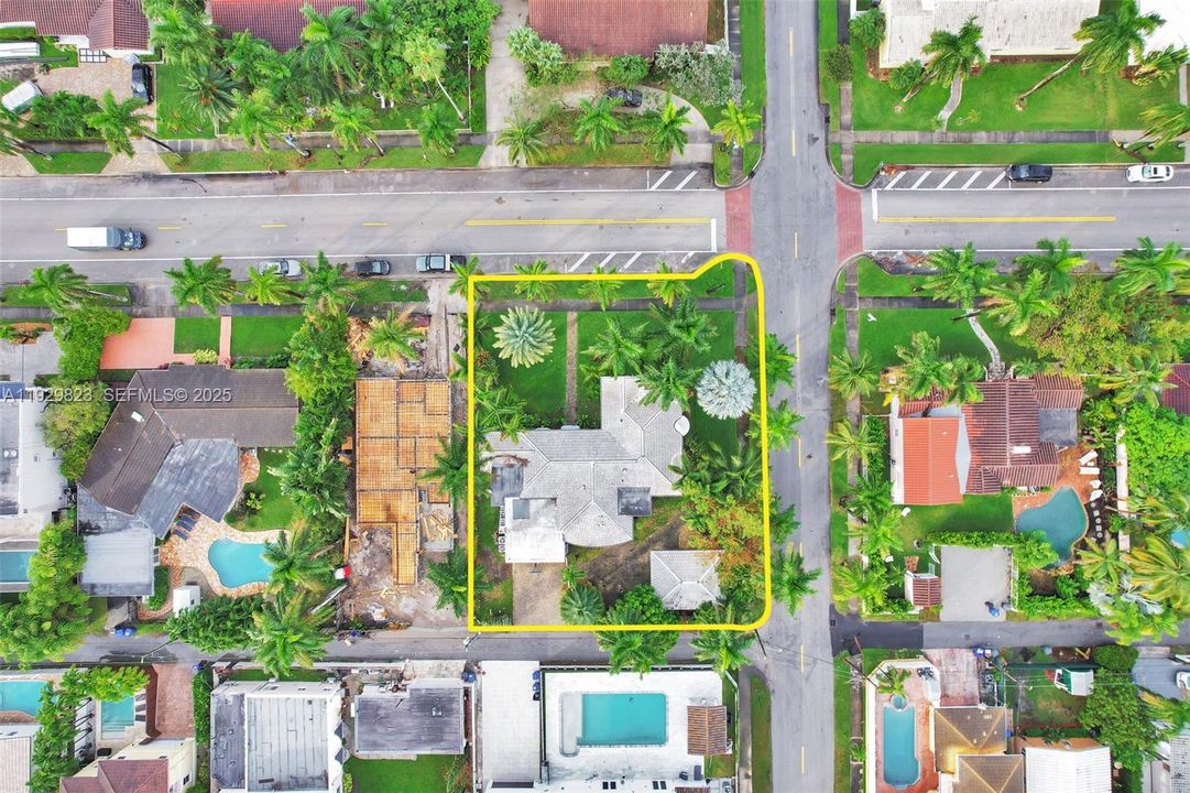 For Sale: $1,300,000 (4 beds, 3 baths, 2529 Square Feet)