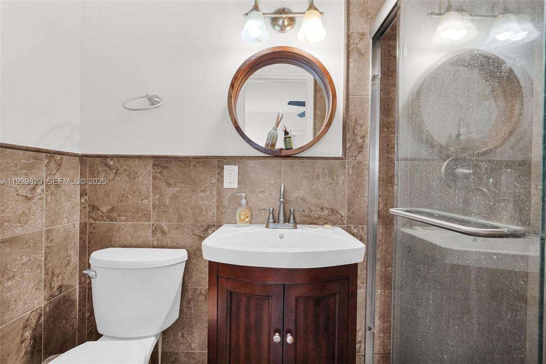 For Sale: $1,300,000 (4 beds, 3 baths, 2529 Square Feet)