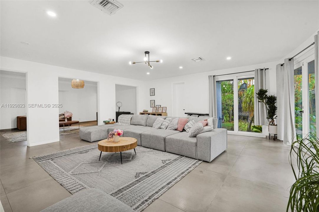 For Sale: $1,300,000 (4 beds, 3 baths, 2529 Square Feet)