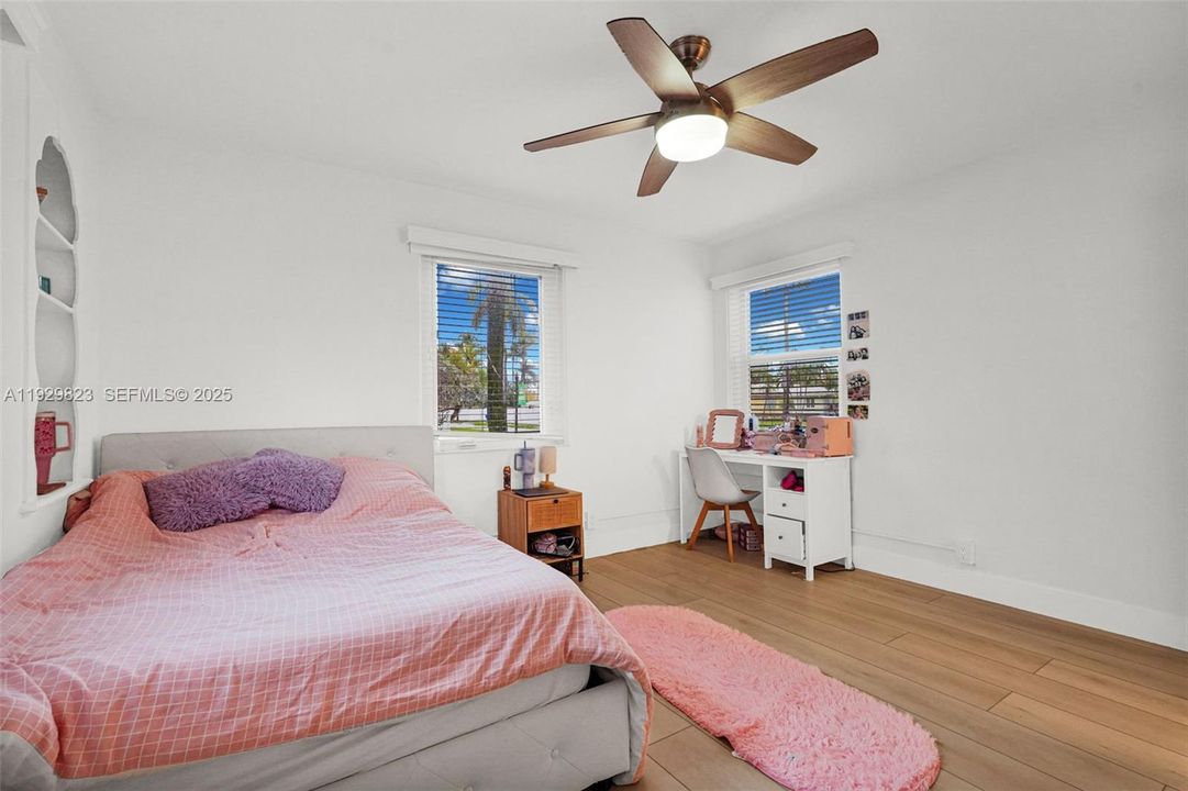 For Sale: $1,300,000 (4 beds, 3 baths, 2529 Square Feet)