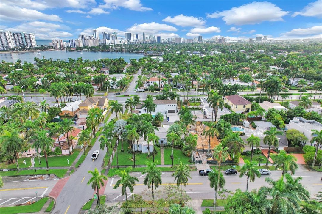 For Sale: $1,300,000 (4 beds, 3 baths, 2529 Square Feet)