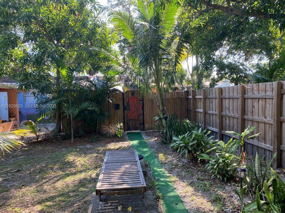 待售: $1,499,999 (5 贝兹, 4 浴室, 2194 平方英尺)