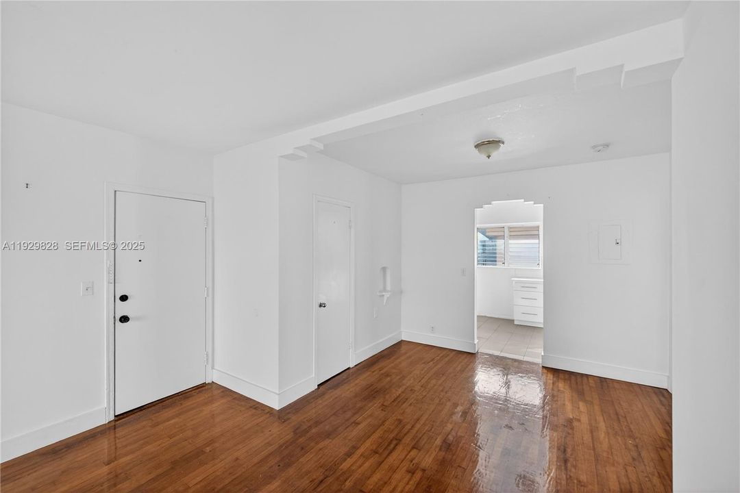 For Rent: $2,300 (2 beds, 2 baths, 0 Square Feet)