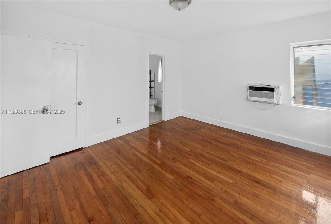 For Rent: $2,300 (2 beds, 2 baths, 0 Square Feet)