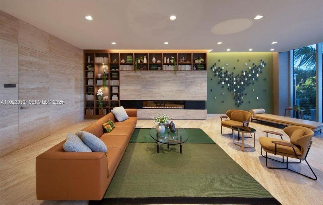 出租: $5,300 (3 贝兹, 3 浴室, 1556 平方英尺)