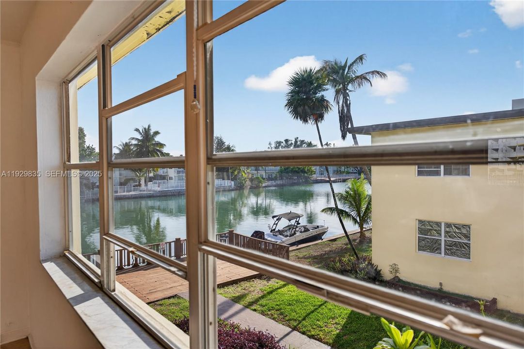 For Rent: $2,300 (2 beds, 1 baths, 0 Square Feet)