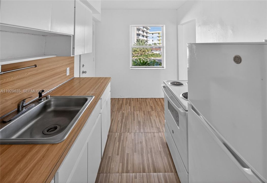 For Rent: $2,300 (2 beds, 1 baths, 0 Square Feet)