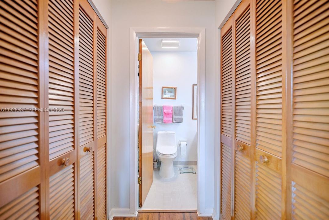 待售: $290,000 (2 贝兹, 2 浴室, 1448 平方英尺)