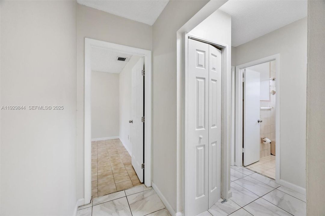 For Rent: $3,000 (3 beds, 2 baths, 2730 Square Feet)