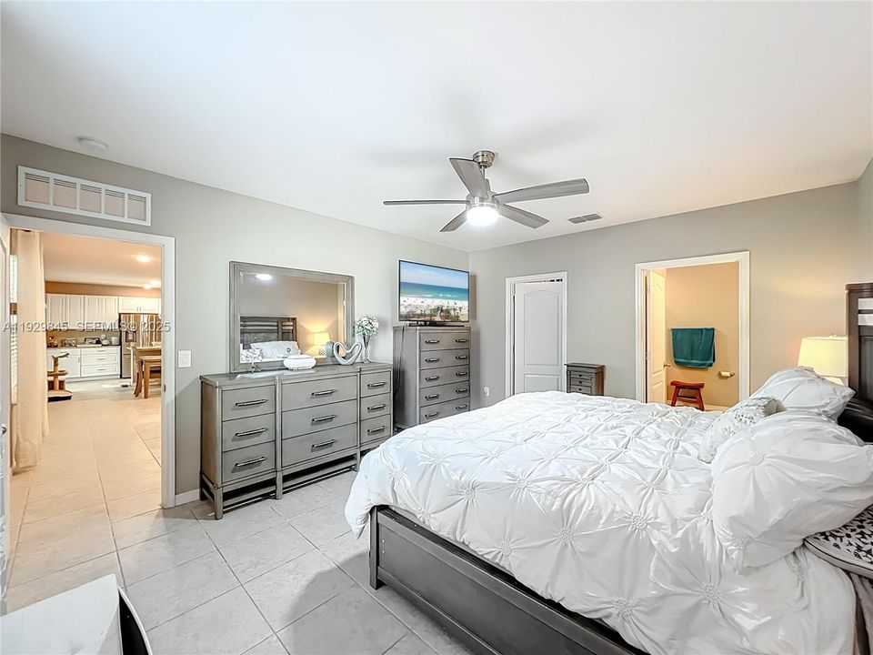 For Sale: $424,900 (4 beds, 2 baths, 0 Square Feet)