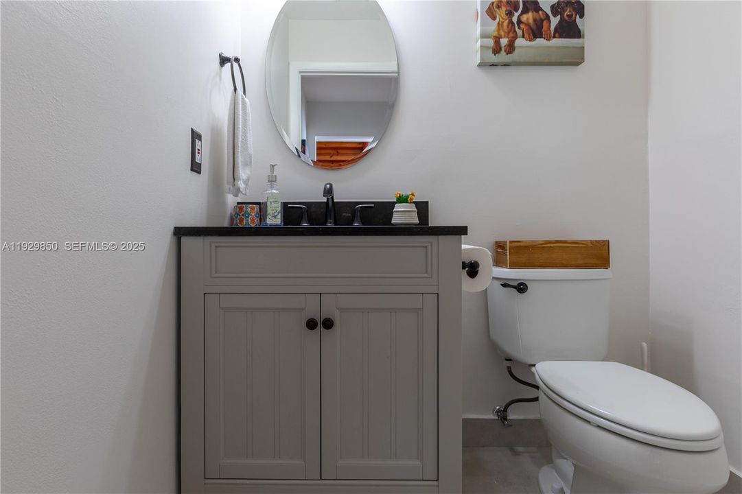 На продажу: $624,000 (3 спален, 2 ванн, 1810 Квадратных фут)