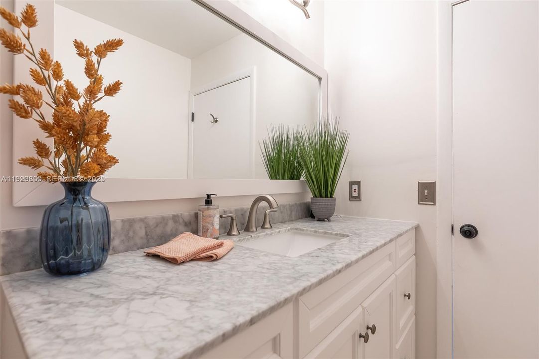 На продажу: $624,000 (3 спален, 2 ванн, 1810 Квадратных фут)