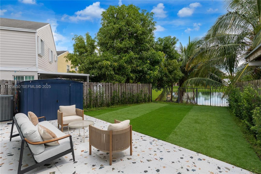 На продажу: $624,000 (3 спален, 2 ванн, 1810 Квадратных фут)