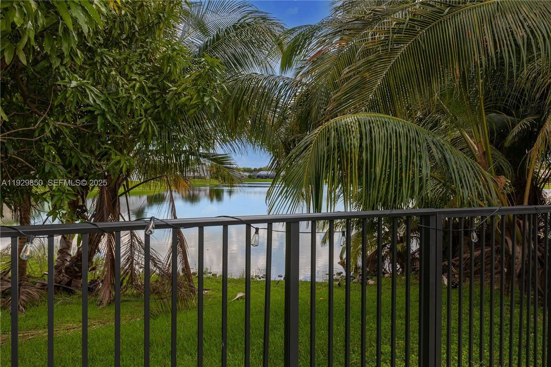 На продажу: $624,000 (3 спален, 2 ванн, 1810 Квадратных фут)