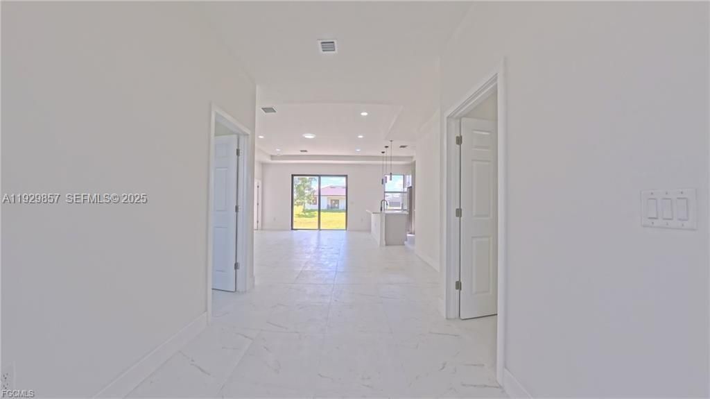 En Venta: $289,999 (3 camas, 2 baños, 0 Pies cuadrados)