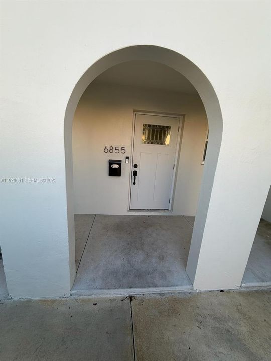 For Rent: $3,300 (3 beds, 2 baths, 1606 Square Feet)