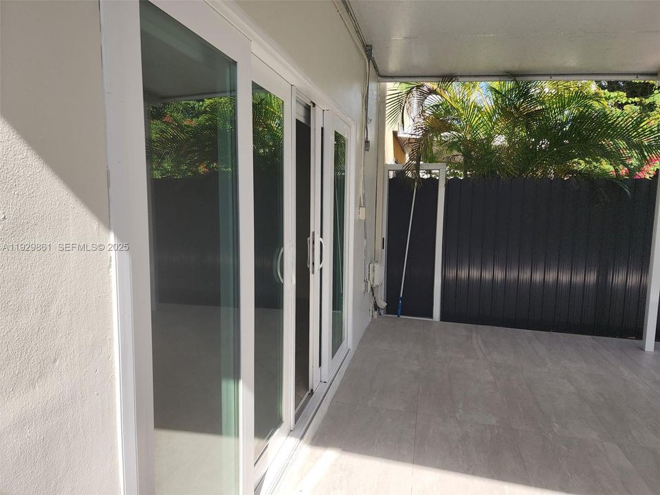 For Rent: $3,300 (3 beds, 2 baths, 1606 Square Feet)