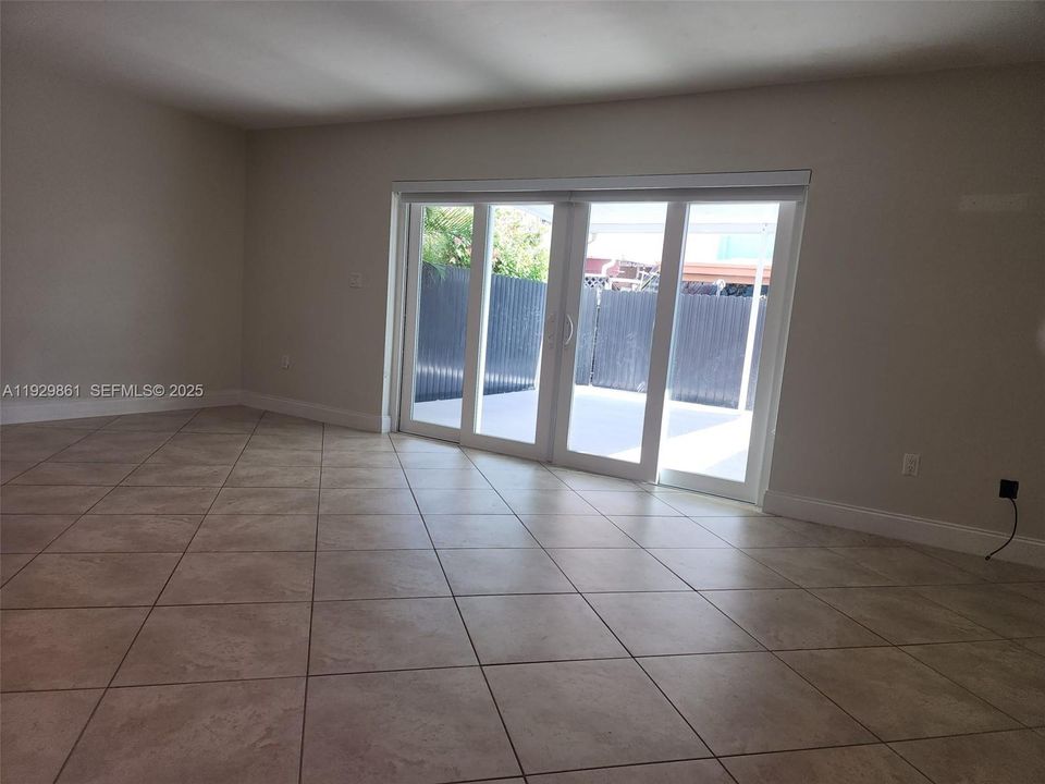 For Rent: $3,300 (3 beds, 2 baths, 1606 Square Feet)