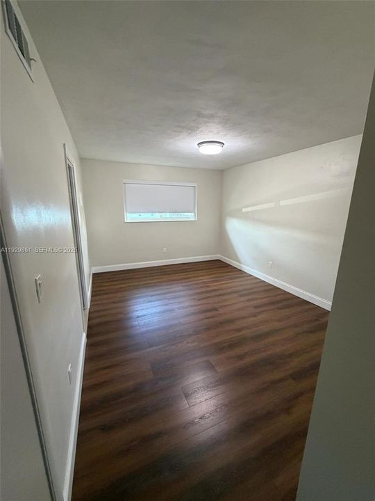 For Rent: $3,300 (3 beds, 2 baths, 1606 Square Feet)