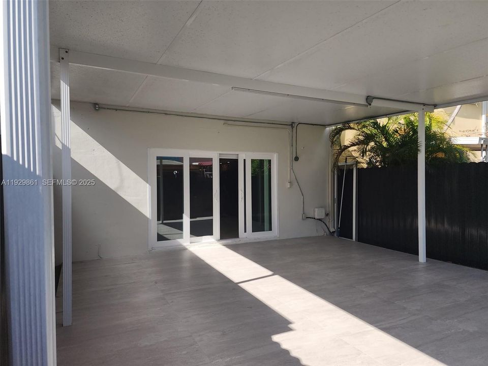 For Rent: $3,300 (3 beds, 2 baths, 1606 Square Feet)