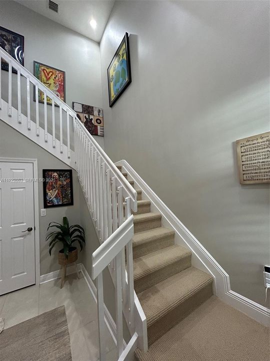 En Venta: $449,000 (2 camas, 2 baños, 1144 Pies cuadrados)