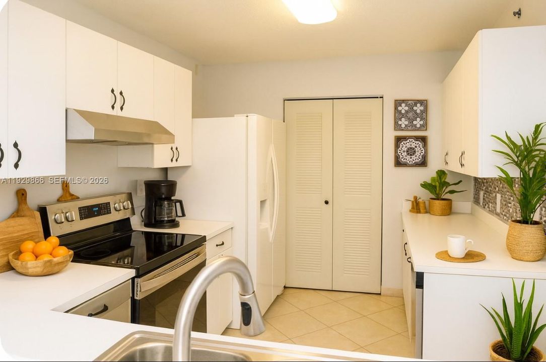 En Renta: $3,800 (2 camas, 2 baños, 1100 Pies cuadrados)