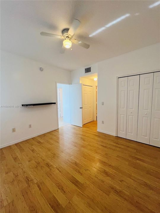 En Renta: $3,050 (3 camas, 2 baños, 1210 Pies cuadrados)