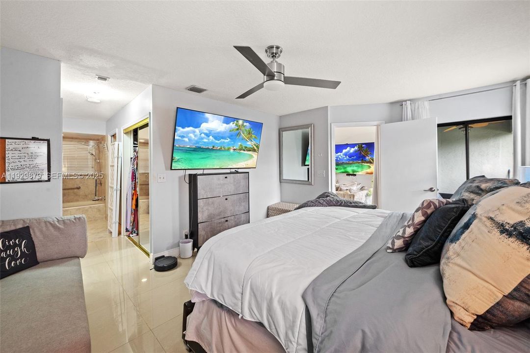 For Sale: $450,000 (3 beds, 2 baths, 1784 Square Feet)