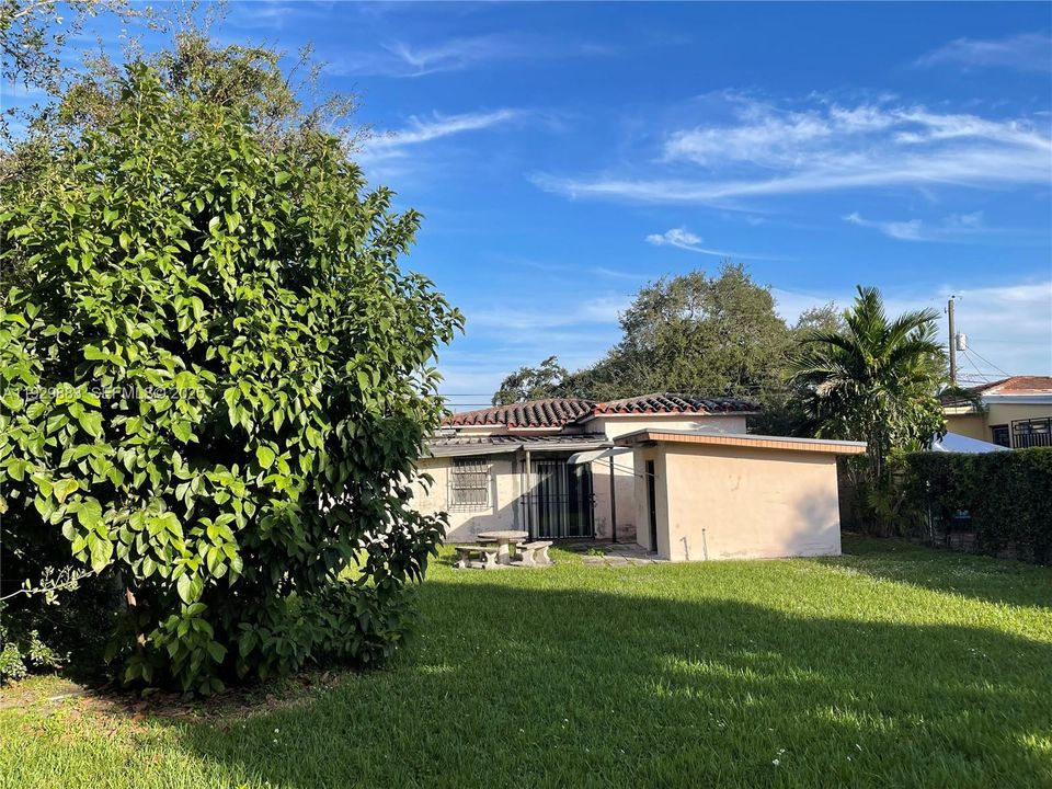 En Venta: $475,000 (2 camas, 1 baños, 1444 Pies cuadrados)