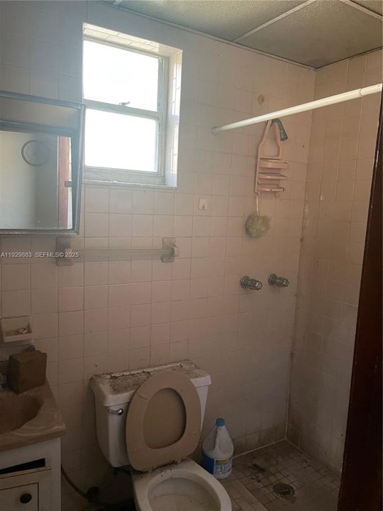 En Venta: $475,000 (2 camas, 1 baños, 1444 Pies cuadrados)