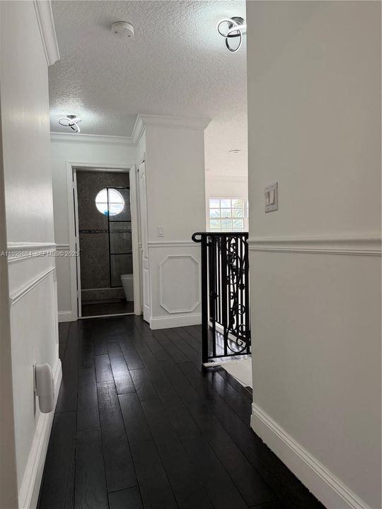 For Sale: $965,000 (4 beds, 3 baths, 2215 Square Feet)