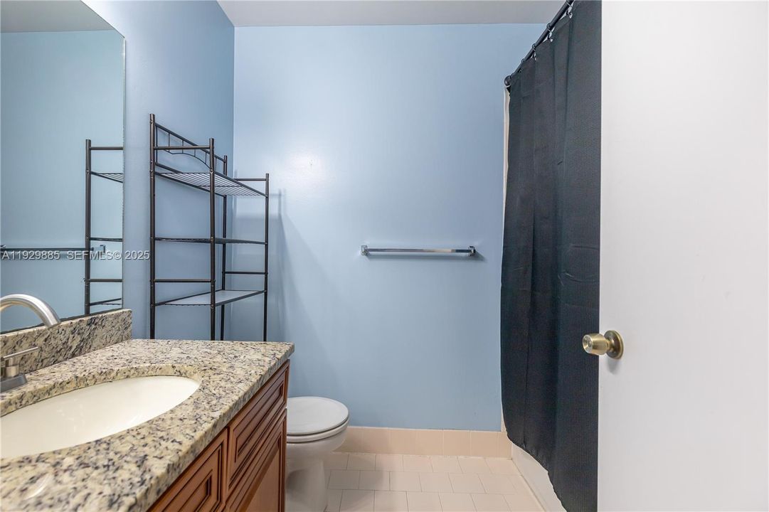 For Sale: $559,000 (3 beds, 2 baths, 2055 Square Feet)