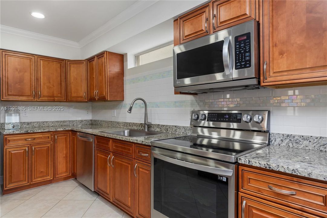 For Sale: $559,000 (3 beds, 2 baths, 2055 Square Feet)