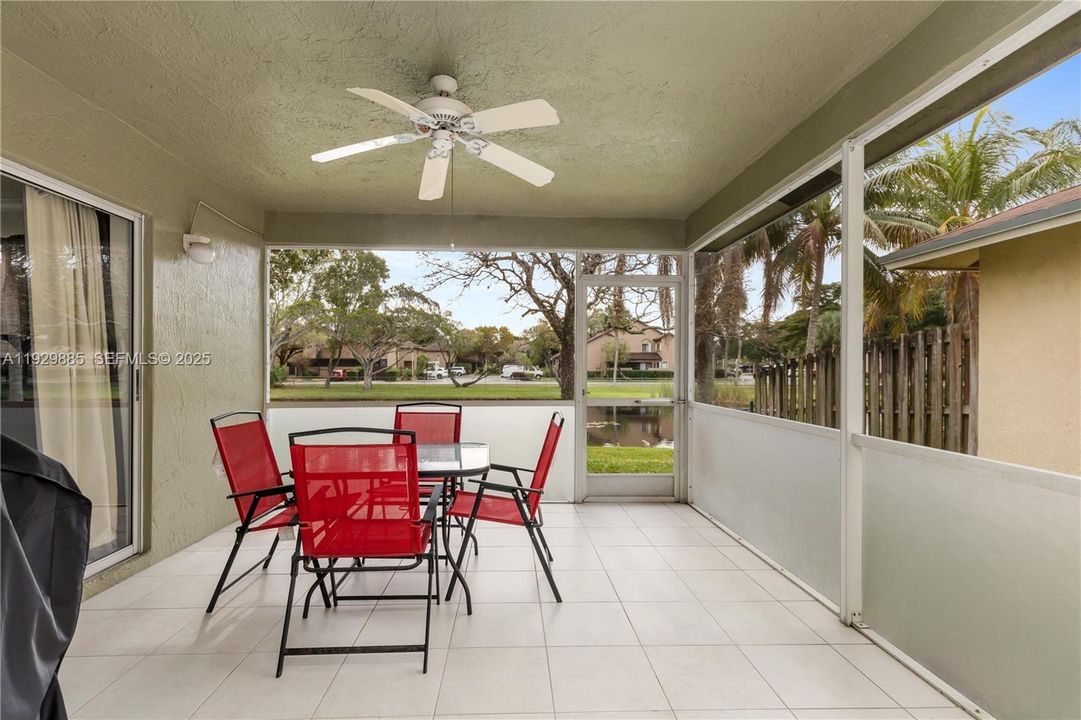 For Sale: $559,000 (3 beds, 2 baths, 2055 Square Feet)