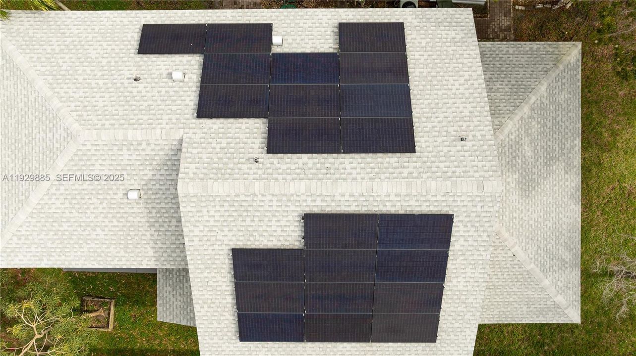 For Sale: $559,000 (3 beds, 2 baths, 2055 Square Feet)