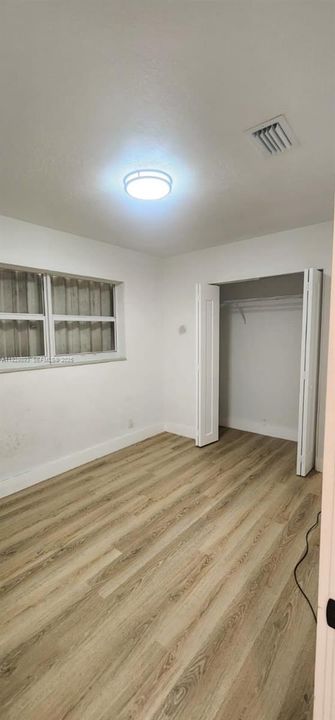 For Rent: $3,200 (3 beds, 2 baths, 1251 Square Feet)